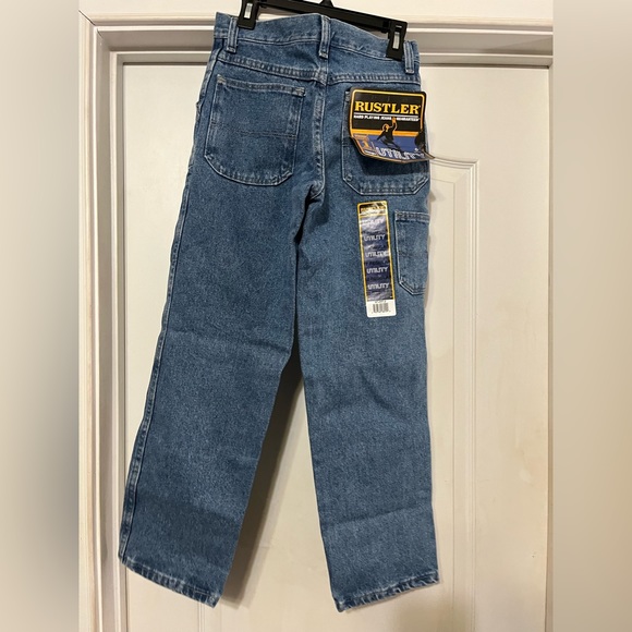 NWT Wrangler Rustler Utility boy’s jeans - Picture 1 of 9